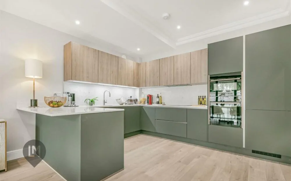 Contract Kitchen