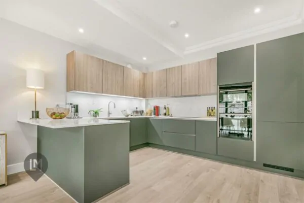 Contract Kitchen for New 3 Bed Home in Camborne Mews, London