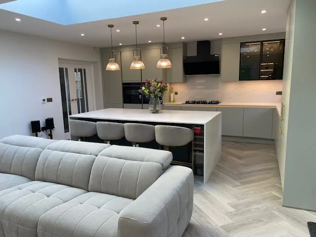 Kitchen with integrated appliances and spacious design