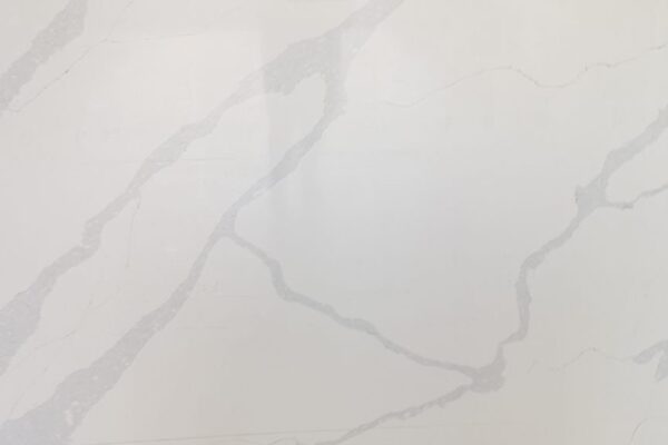 Calcutta Light Quartz Worktop