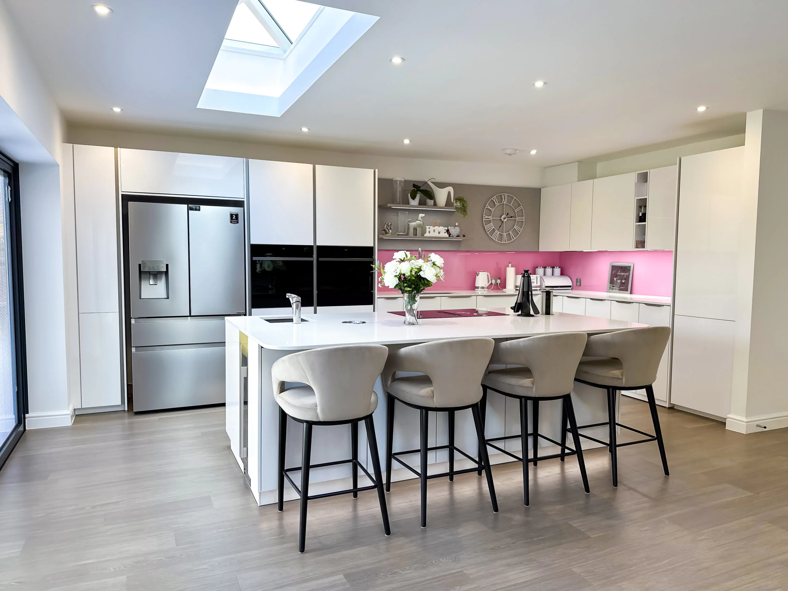 Bespoke Kitchens in Ascot - Pink accent kitchen