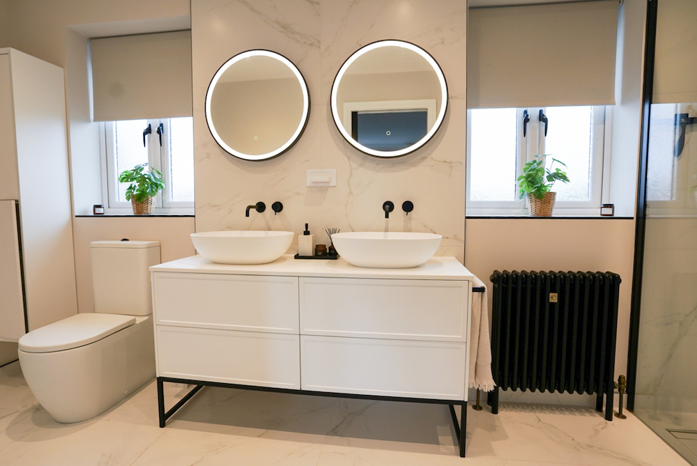 double sinks in modern bathroom